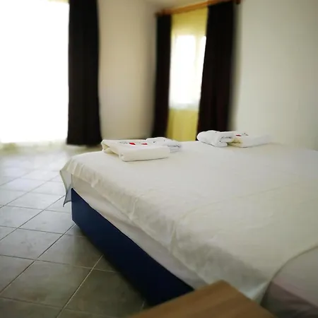 Villa Red F31 Oezel Havuzlu